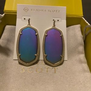 Kendra Scott Danielle Earrings